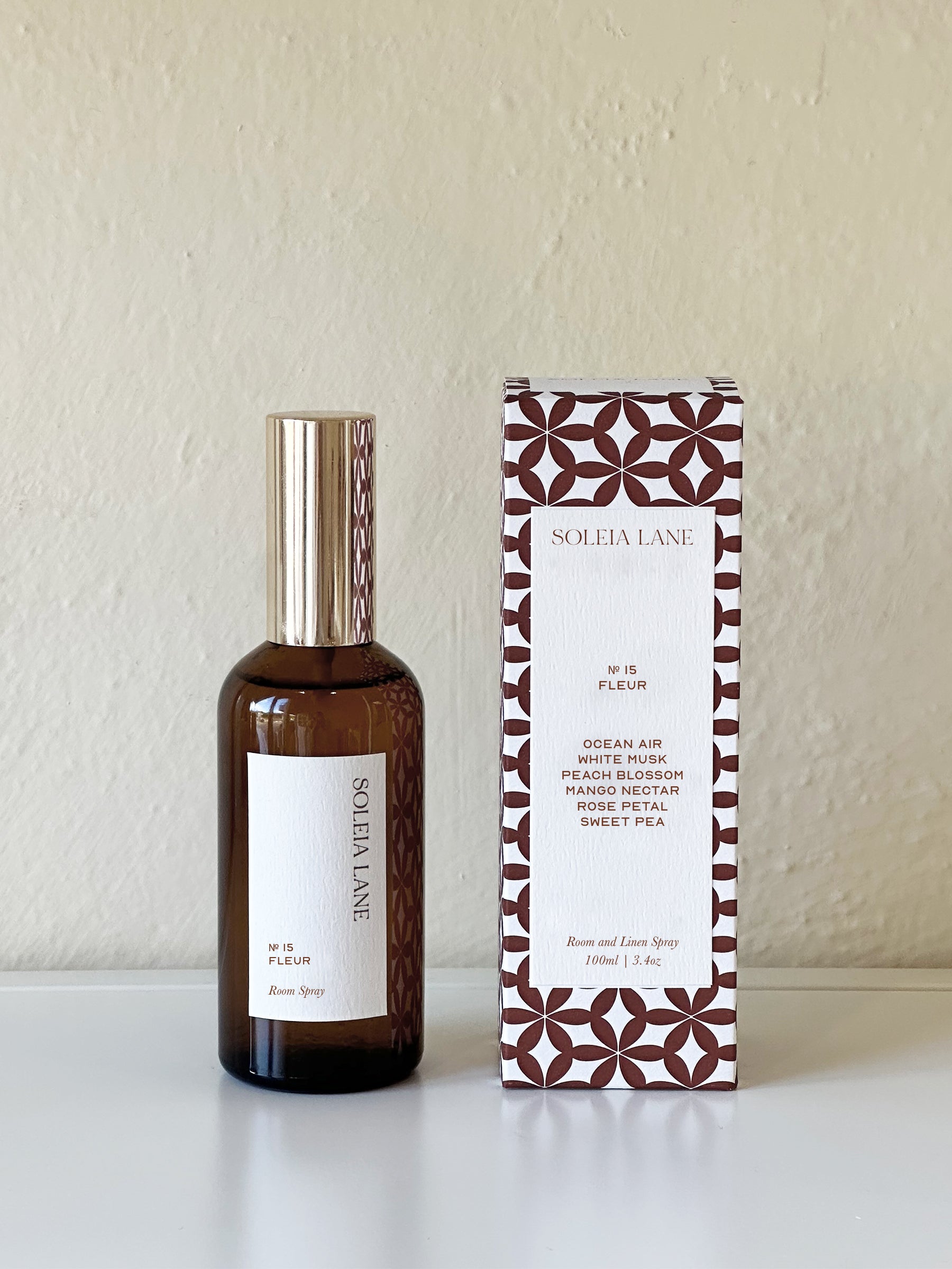 № 15 Fleur Room and Linen Spray | Peach Blossom, Mango, Sweet Pea